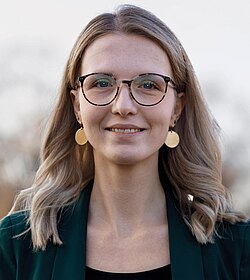 Kerstin Hölzl Kerstin Hölzl